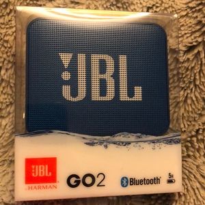 JBL ultra-compact waterproof speaker